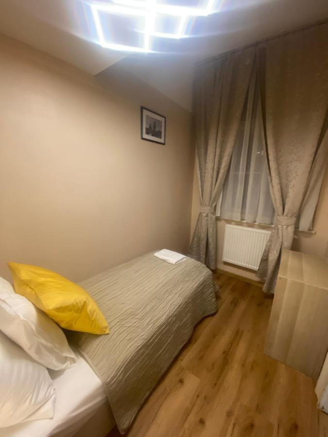 Stunning Charles Bridge Apartment Praha Eksteriør bilde